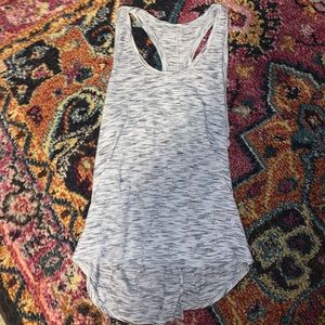 lulu size 6-8 tank